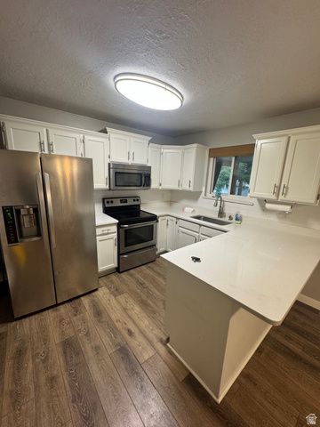 888 E DUPLER RD, Sandy, UT 84094