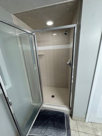 888 E DUPLER RD, Sandy, UT 84094