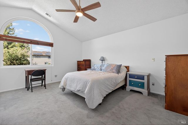 5410 Corbett Cir, Santa Rosa, CA 95403