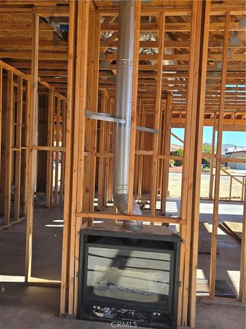 26570 Spar Lane, Helendale, CA 92342