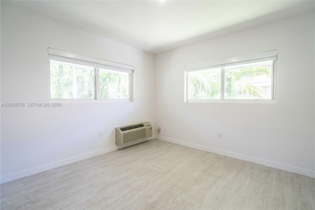 1185 98th St 10, Bay Harbor Islands, FL 33154