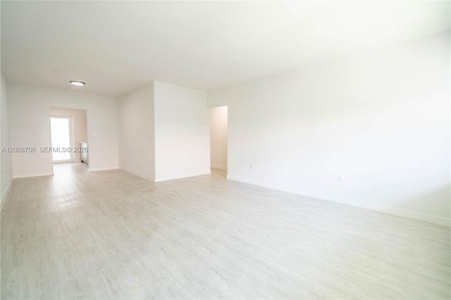 1185 98th St 10, Bay Harbor Islands, FL 33154