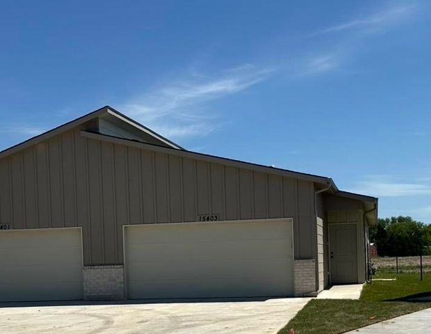 15401-15403 W Josephine St, Goddard, KS 67052