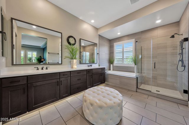 2028 E CHAMA Drive, Phoenix, AZ 85024