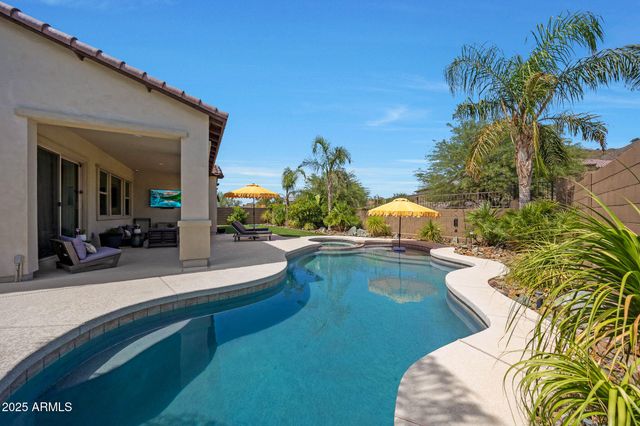 2028 E CHAMA Drive, Phoenix, AZ 85024