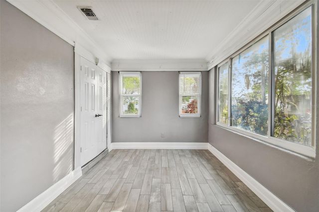 1921 W STATE STREET, Tampa, FL 33606