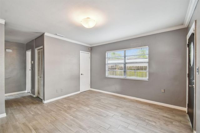 1921 W STATE STREET, Tampa, FL 33606