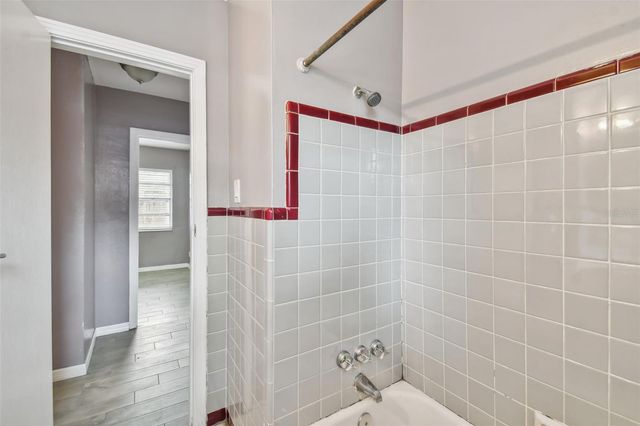 1921 W STATE STREET, Tampa, FL 33606