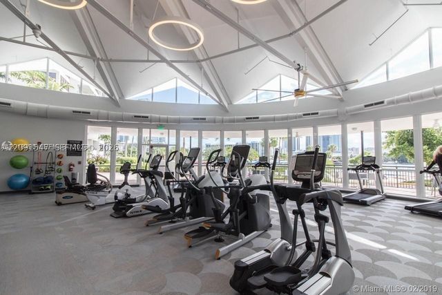 600 Three Islands Blvd 616, Hallandale Beach, FL 33009