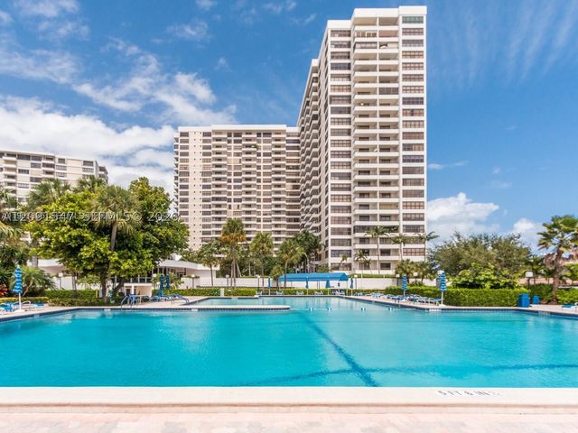 600 Three Islands Blvd 616, Hallandale Beach, FL 33009