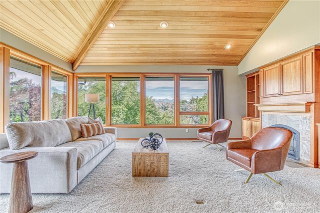 423 Lombard Lane, Wenatchee, WA 98801