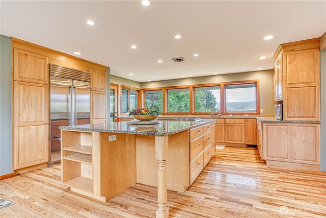 423 Lombard Lane, Wenatchee, WA 98801