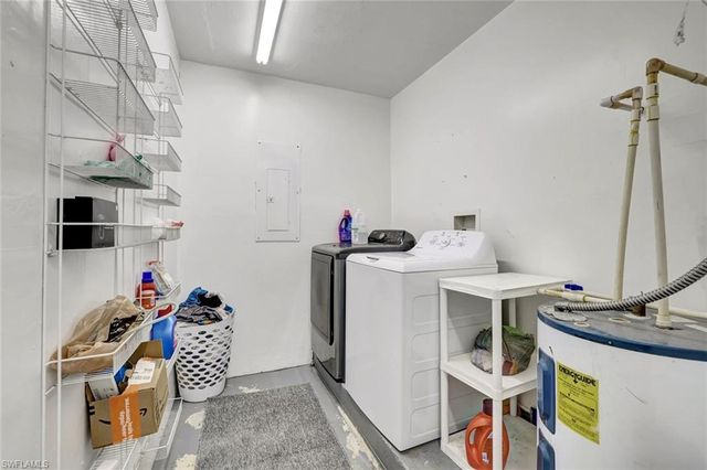 4090 32nd AVE SE, Naples, FL 34117