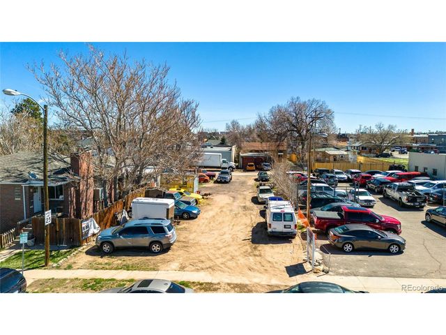 1548 Chester St, Aurora, CO 80010