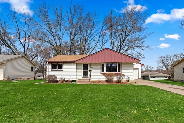 2142 Rice Creek Road, New Brighton, MN 55112