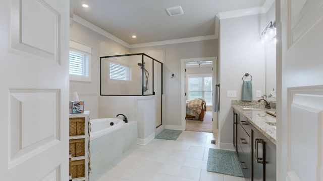 5709 Iverson Dr, Murfreesboro, TN 37127