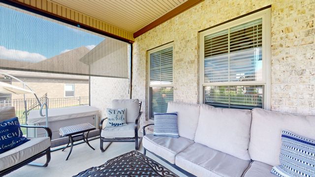 5709 Iverson Dr, Murfreesboro, TN 37127