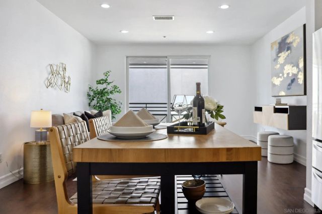 550 Park Blvd 2501, San Diego, CA 92101