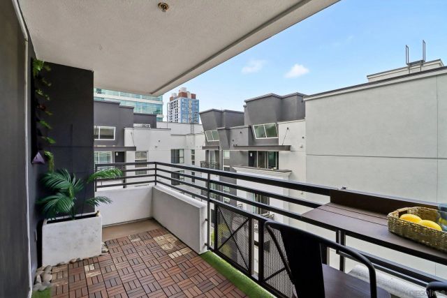 550 Park Blvd 2501, San Diego, CA 92101