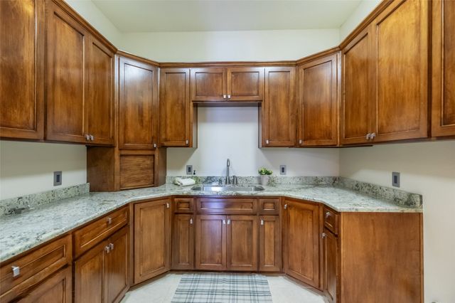 5601 Wagon Wheel Avenue, Abilene, TX 79606