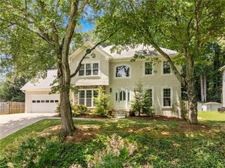 1090 Steeple Run, Lawrenceville, GA 30043
