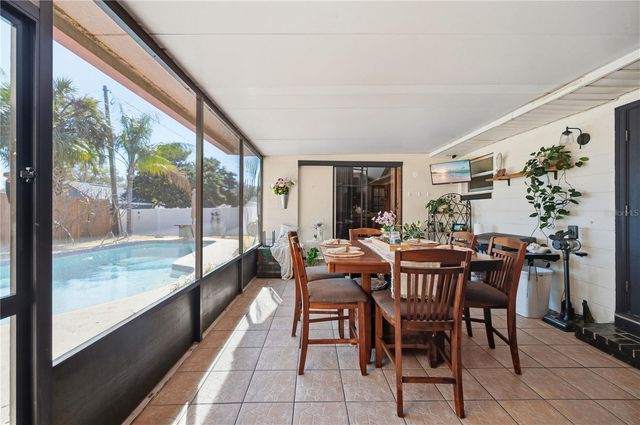 216 SHELLEY DRIVE, Winter Haven, FL 33884