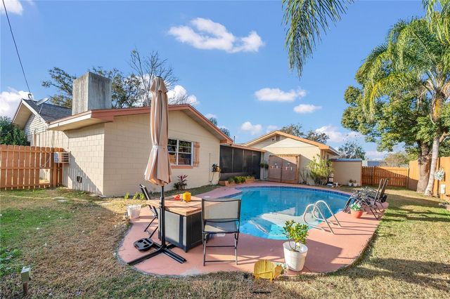 216 SHELLEY DRIVE, Winter Haven, FL 33884