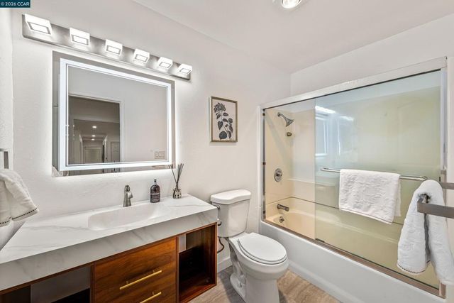 1171 Compass Ln 113, Foster City, CA 94404