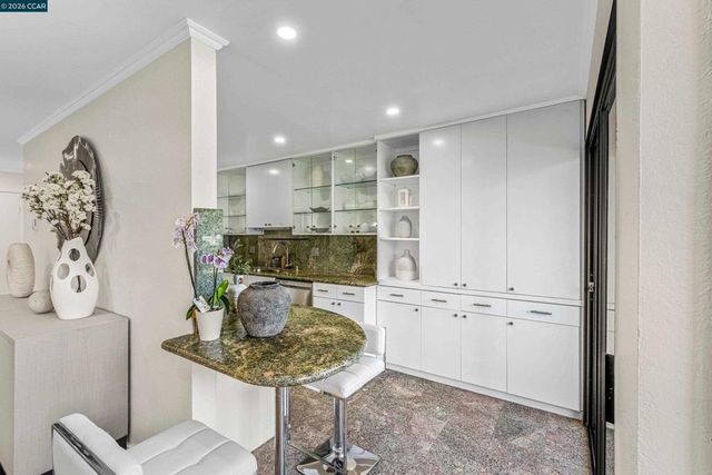 1171 Compass Ln 113, Foster City, CA 94404