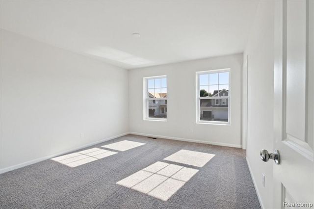 4243 Oak Street, Grand Blanc, MI 48439