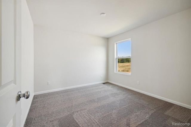 4243 Oak Street, Grand Blanc, MI 48439