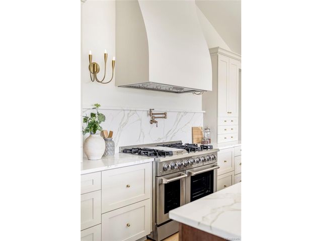 3310 S Pennsylvania St, Englewood, CO 80113