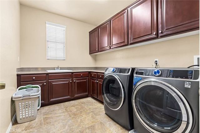 16425 Basswood, Fontana, CA 92336