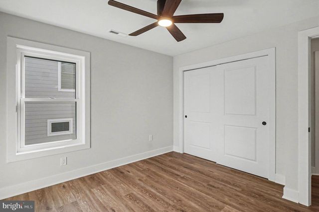 9108 HINTON AVE, Sparrows Point, MD 21219