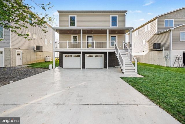 9108 HINTON AVE, Sparrows Point, MD 21219