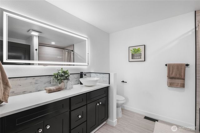 4706 64th Street E, Tacoma, WA 98443