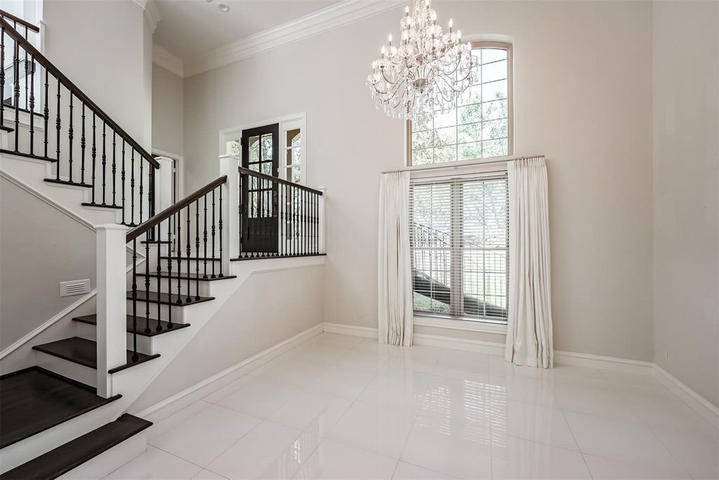 207 Victoria Way, Friendswood, TX 77546