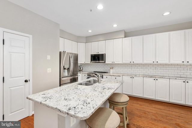 21271 VICTORIAS CROSS TER, Ashburn, VA 20147