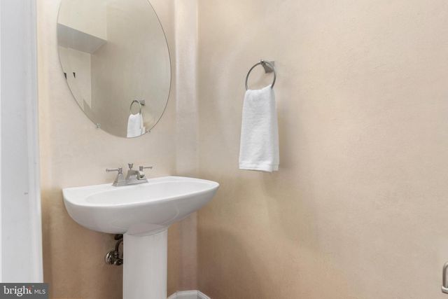 21271 VICTORIAS CROSS TER, Ashburn, VA 20147