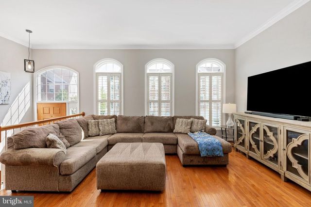 21271 VICTORIAS CROSS TER, Ashburn, VA 20147