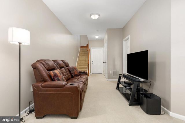 21271 VICTORIAS CROSS TER, Ashburn, VA 20147