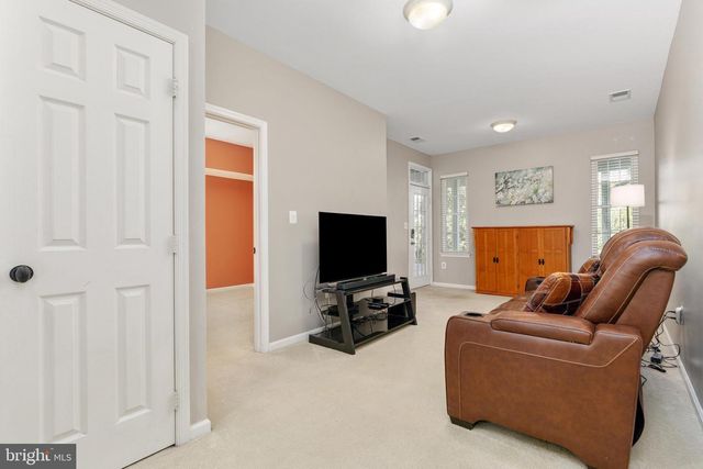 21271 VICTORIAS CROSS TER, Ashburn, VA 20147