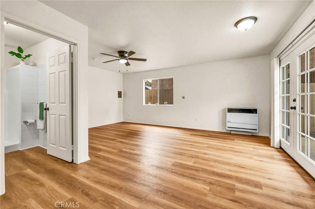 Image 35 of property listing at 3185 Perlita Avenue, Los Angeles, CA 90039