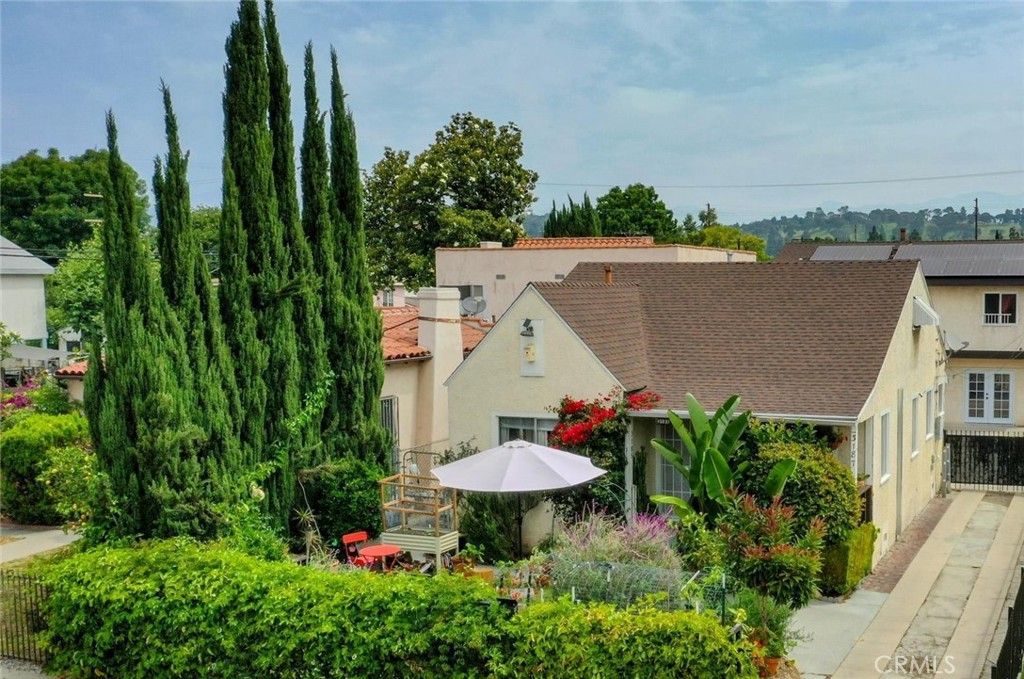 Image 51 of property listing at 3185 Perlita Avenue, Los Angeles, CA 90039
