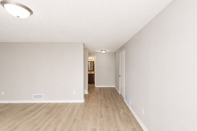 2331 Sheridan Avenue N, Minneapolis, MN 55411