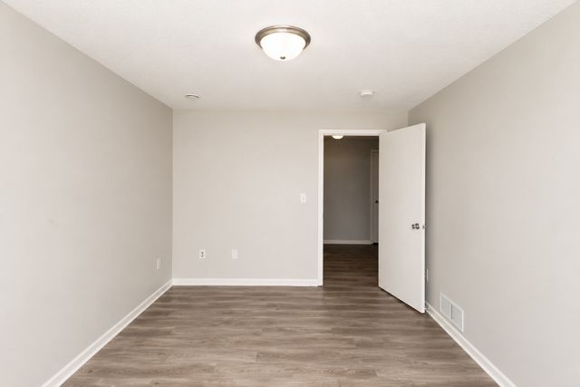2331 Sheridan Avenue N, Minneapolis, MN 55411