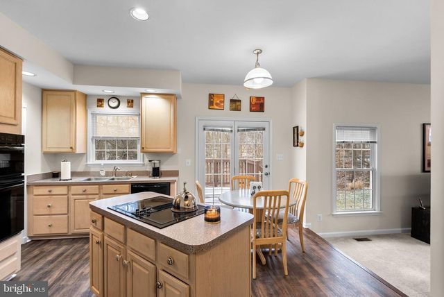 7 CHATTAM CT, Baltimore, MD 21234