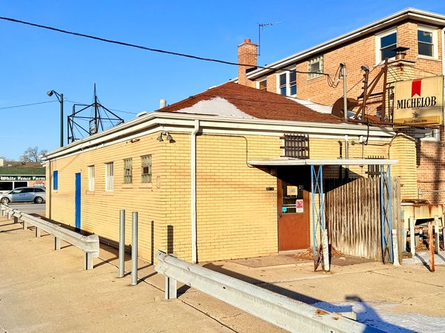 3701 S Harlem Avenue, Berwyn, IL 60402