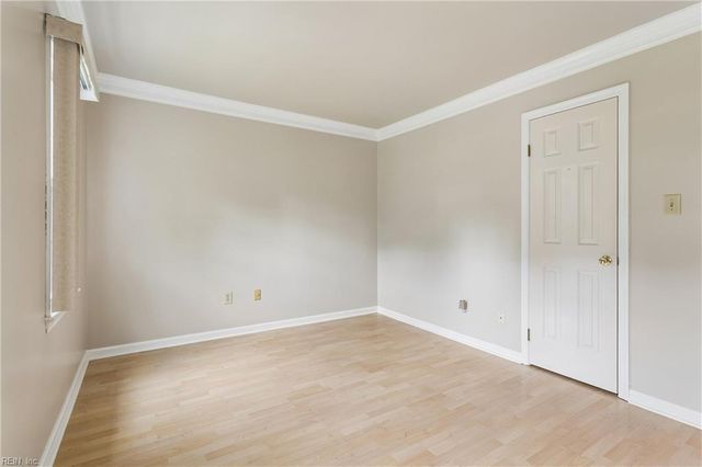 2107 Village Green PW, Newport News, VA 23602