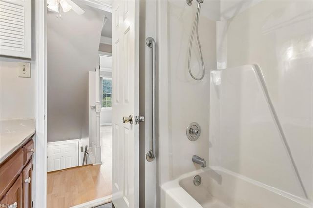 2107 Village Green PW, Newport News, VA 23602